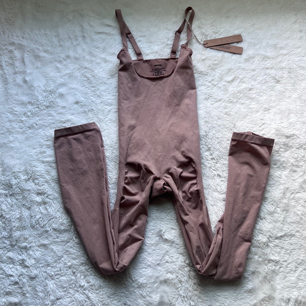 SKIMS Everyday Sculpt Open Bust Catsuit Sienna SH-ONE-2155 Womens Size Small NEW